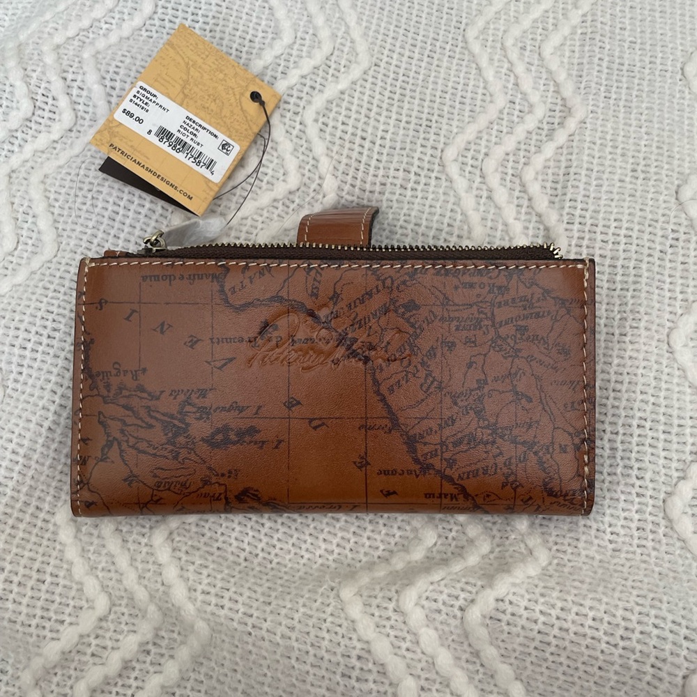New Patricia Nash wallet